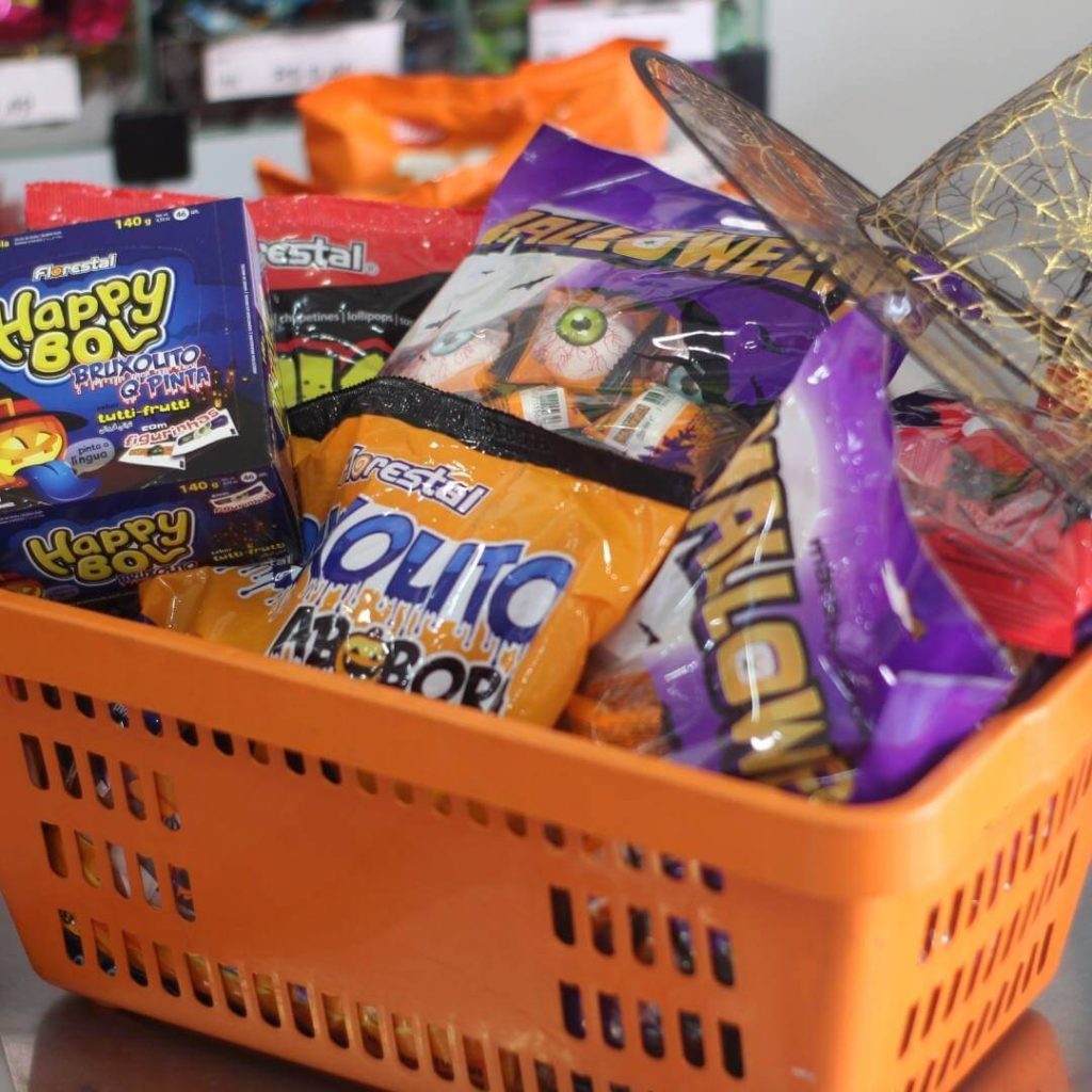 DOCES HALLOWEEN NA MACRO EMBALAGENS EM TAUBATÉ