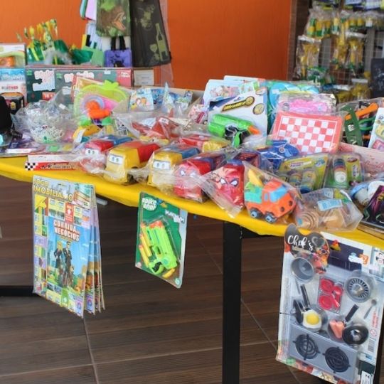 BRINQUEDOS NA MACRO EMBALAGENS EM TAUBATÉ