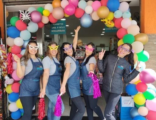 EQUIPE MACRO EMBALAGENS EM TAUBATÉ