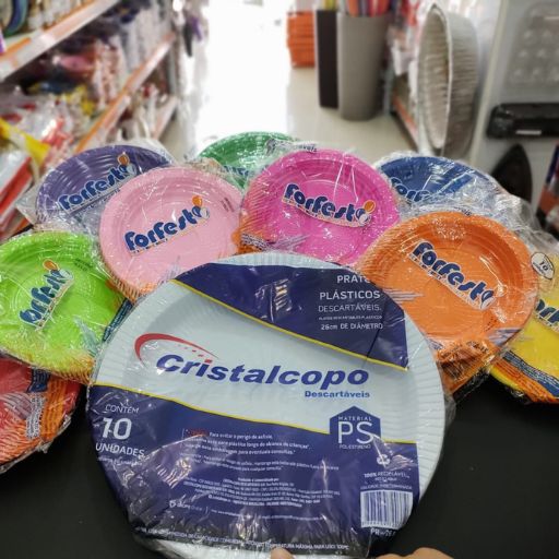 PRATOS PARA BOLO DESCARTÁVEIS NA MACRO EMBALAGENS EM TAUBATÉ
