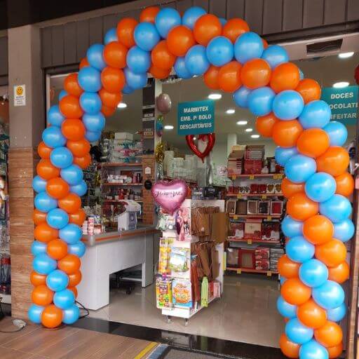 ARCO DE BEXIGAS NA MACRO EMBALAGENS EM TAUBATÉ